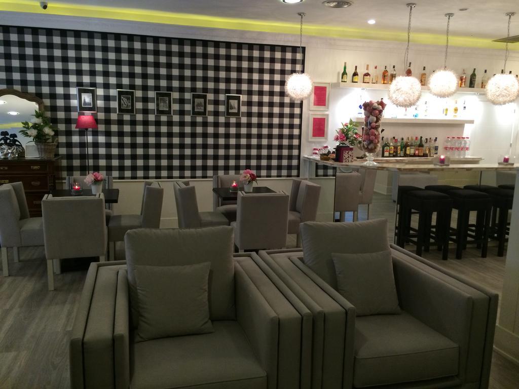 Hotel Javea Luaran gambar