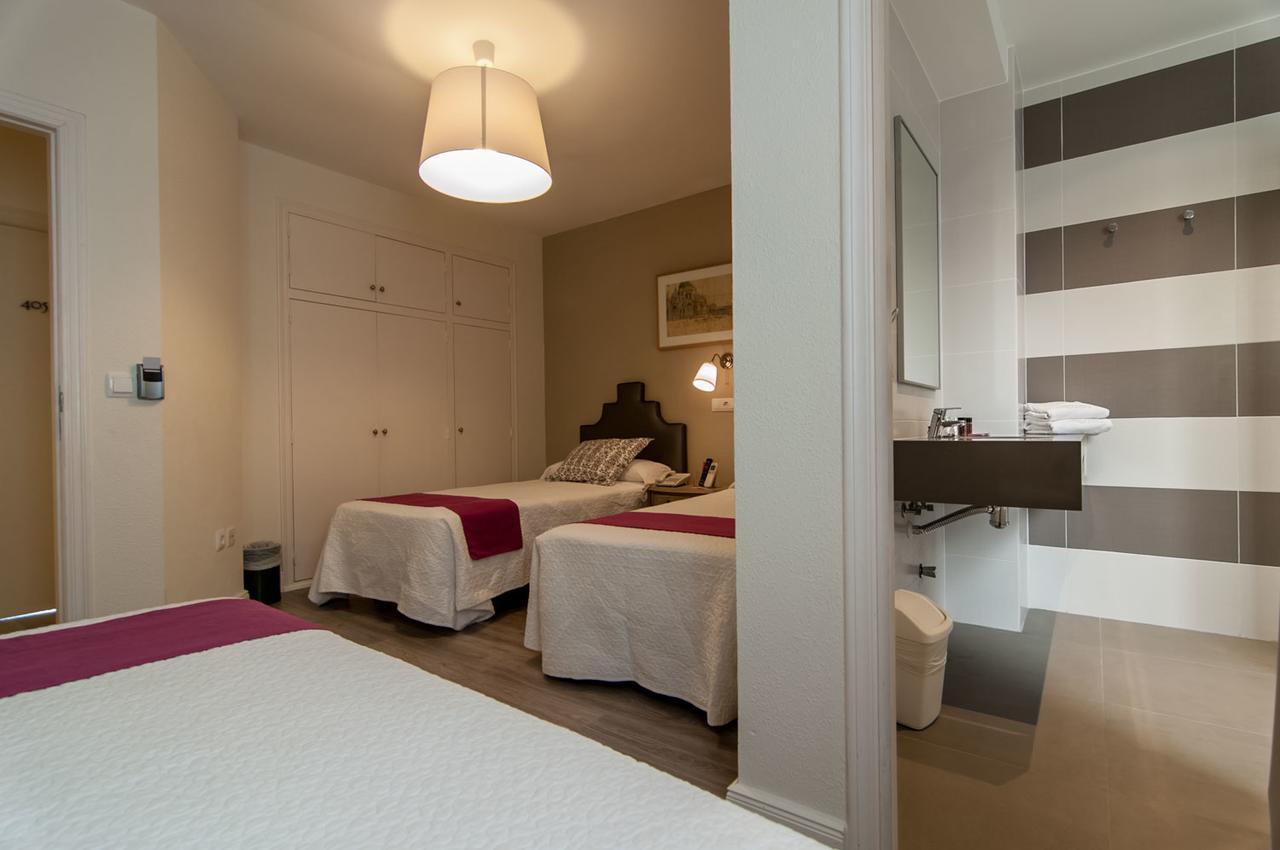 Hotel Javea Luaran gambar